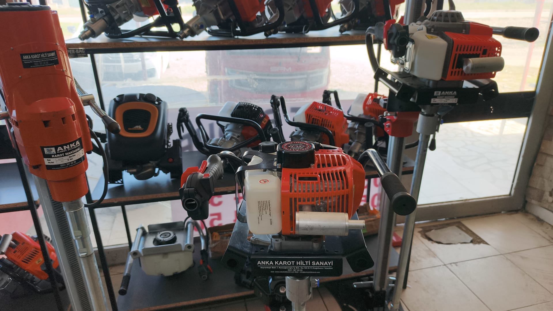 3.5 Kısa Redüktörlü Benzinli Sondaj Makinesi